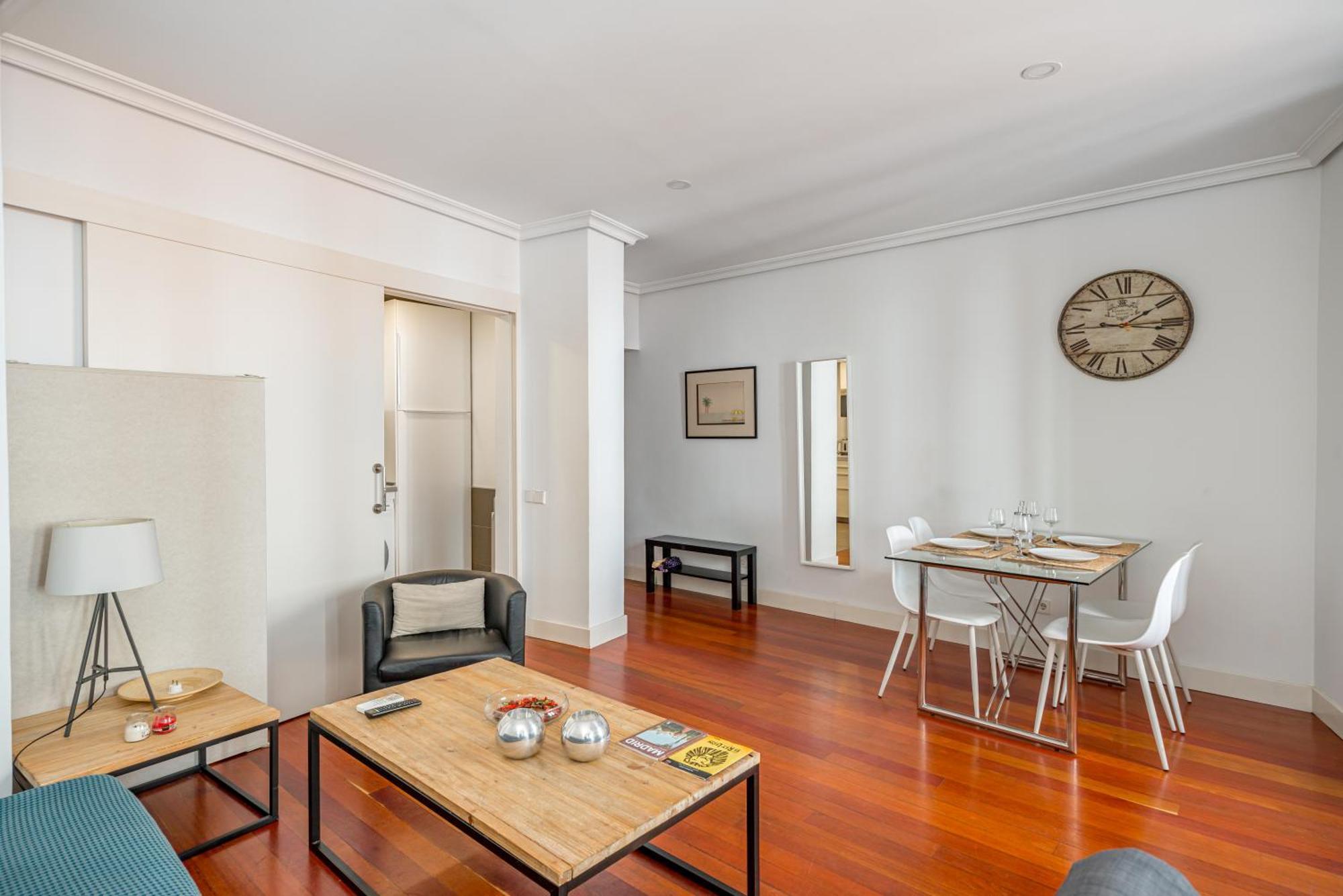 Centrico Plaza Espana - Gran Via Madrid Ngoại thất bức ảnh